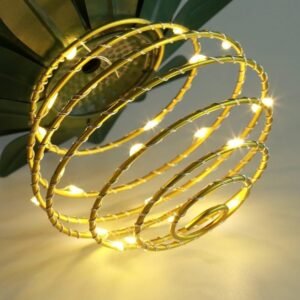 Solar Pineapple Lantern – Outdoor Garden Light Décor